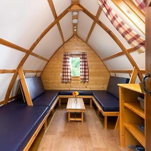 Ruskin View Glamping Pod Dog